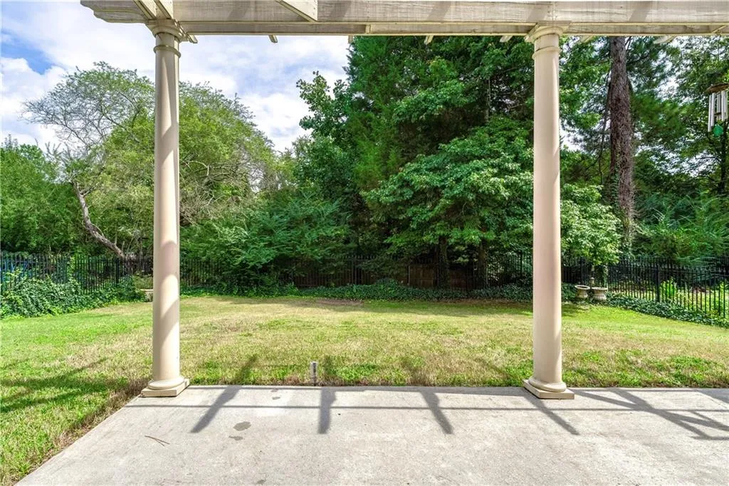 440 Wembley Circle, Sandy Springs, Georgia 30328, 3 Bedrooms Bedrooms, ,3 BathroomsBathrooms,Residential,Sold,440 Wembley Circle,6941691