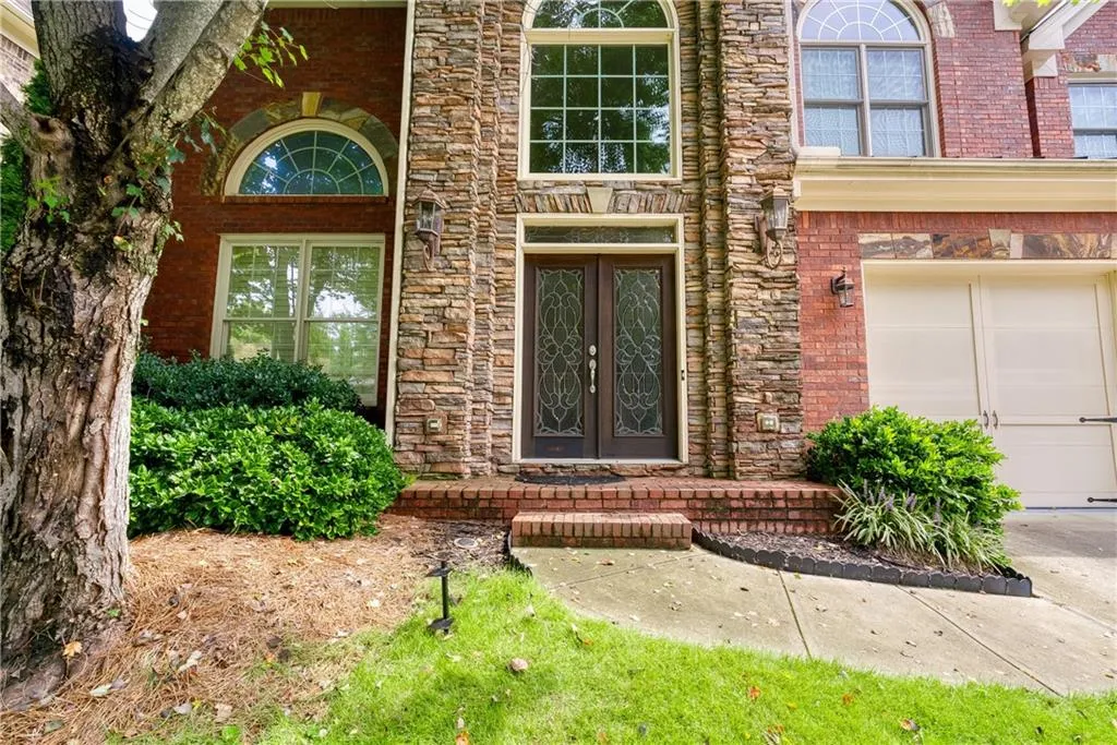 440 Wembley Circle, Sandy Springs, Georgia 30328, 3 Bedrooms Bedrooms, ,3 BathroomsBathrooms,Residential,Sold,440 Wembley Circle,6941691