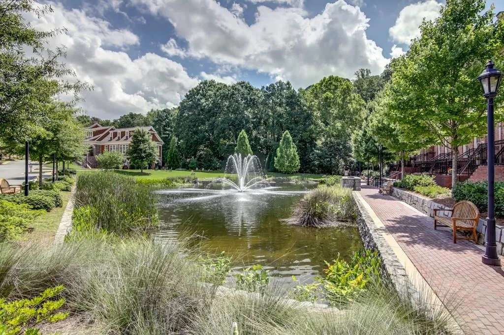 200 River Vista Drive Unit 708, Atlanta, Georgia 30339, 2 Bedrooms Bedrooms, ,2 BathroomsBathrooms,Residential,Sold,200 River Vista Drive Unit 708,5734347