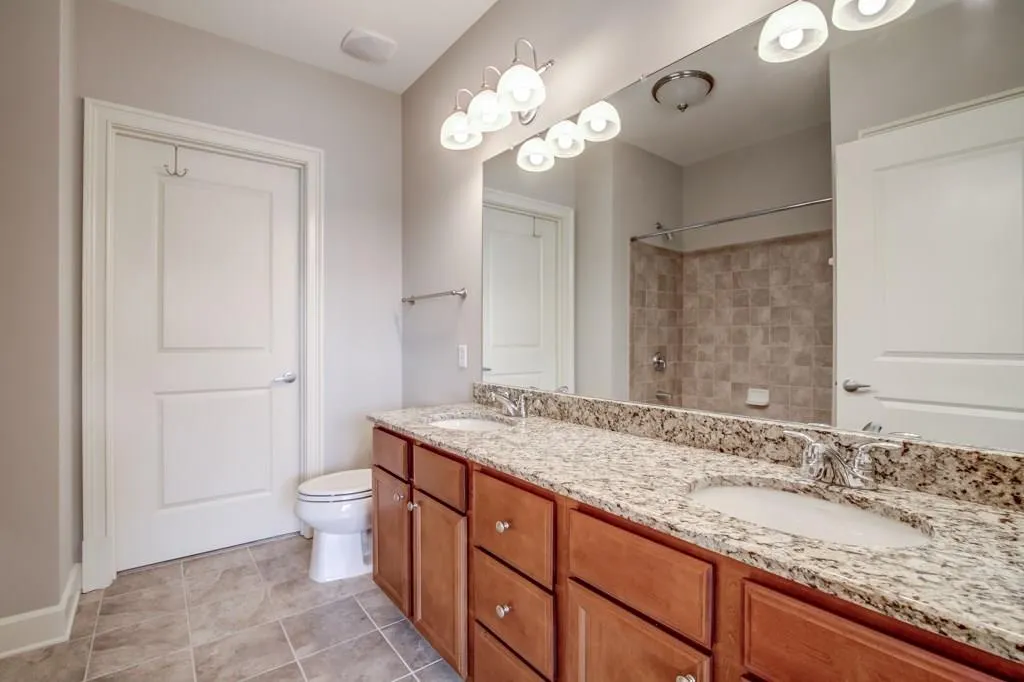 200 River Vista Drive Unit 708, Atlanta, Georgia 30339, 2 Bedrooms Bedrooms, ,2 BathroomsBathrooms,Residential,Sold,200 River Vista Drive Unit 708,5734347