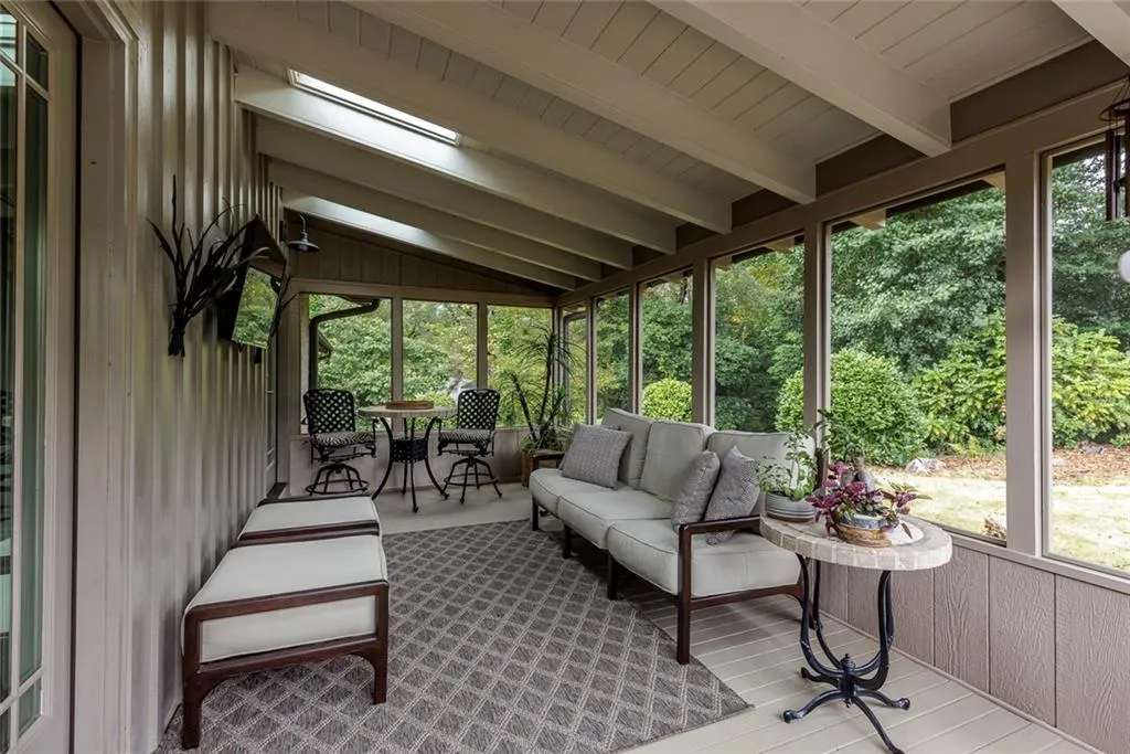 6335 Cherry Tree Lane, Sandy Springs, Georgia 30328, 3 Bedrooms Bedrooms, ,2 BathroomsBathrooms,Residential,For Sale,6335 Cherry Tree Lane,7672908