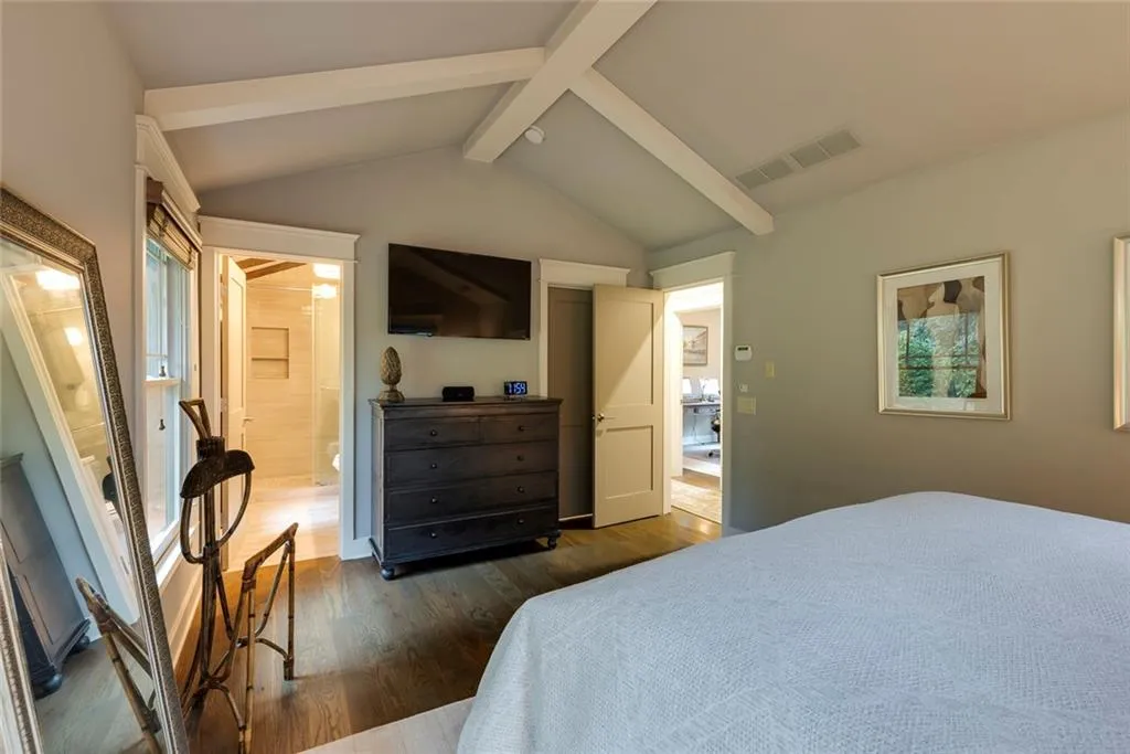 6335 Cherry Tree Lane, Sandy Springs, Georgia 30328, 3 Bedrooms Bedrooms, ,2 BathroomsBathrooms,Residential,For Sale,6335 Cherry Tree Lane,7672908