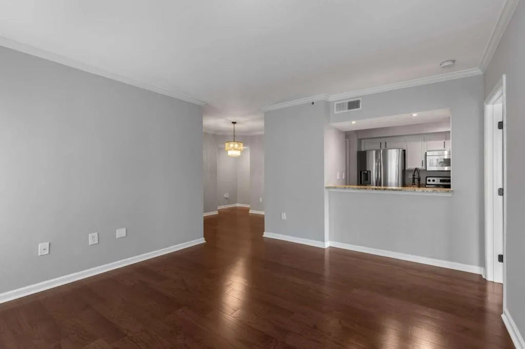 275 13th Street Ne Unit 401, Atlanta, Georgia 30309, 2 Bedrooms Bedrooms, ,2 BathroomsBathrooms,Residential,For Sale,275 13th Street Ne Unit 401,7618160