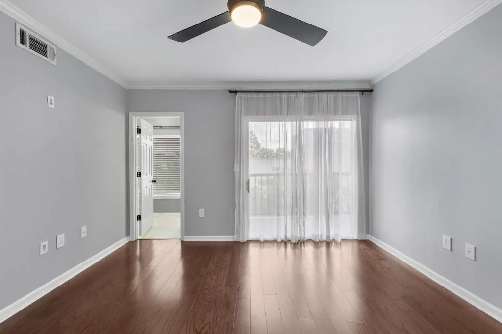 275 13th Street Ne Unit 401, Atlanta, Georgia 30309, 2 Bedrooms Bedrooms, ,2 BathroomsBathrooms,Residential,For Sale,275 13th Street Ne Unit 401,7618160