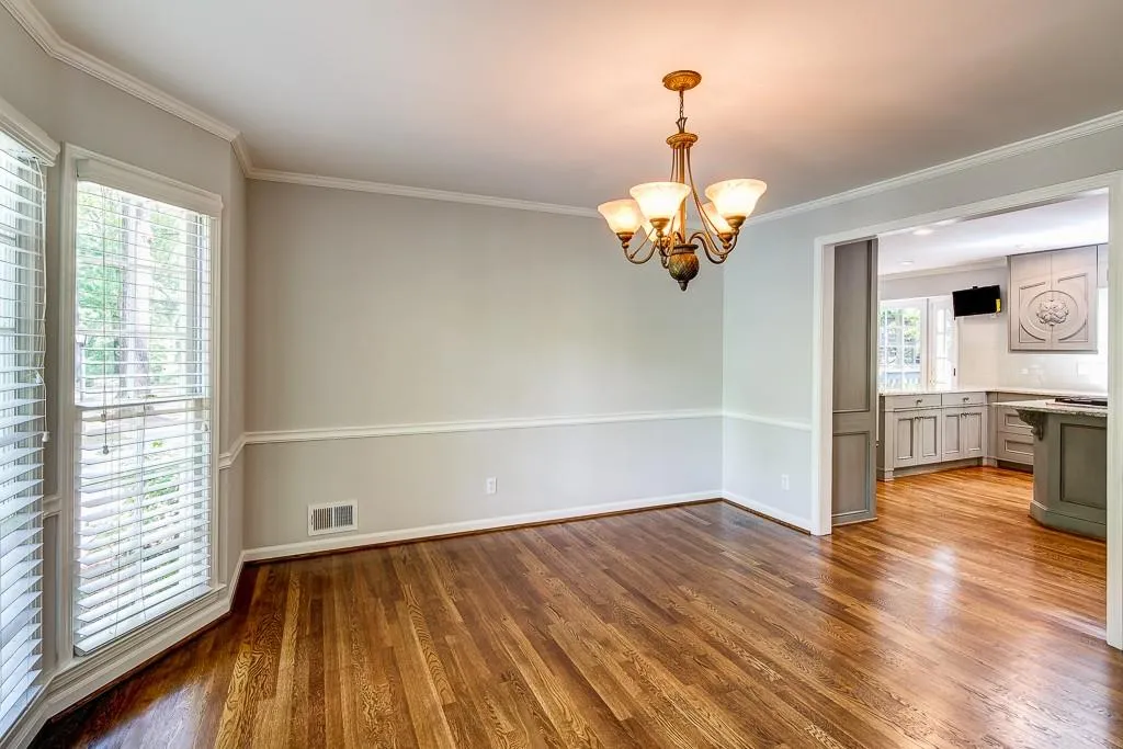 7205 Hunters Branch Drive, Sandy Springs, Georgia 30328, 4 Bedrooms Bedrooms, ,2 BathroomsBathrooms,Residential,Sold,7205 Hunters Branch Drive,5688496