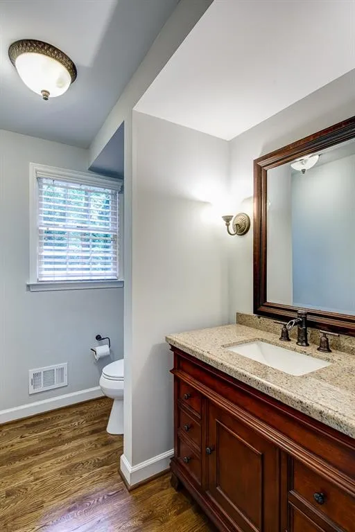 7205 Hunters Branch Drive, Sandy Springs, Georgia 30328, 4 Bedrooms Bedrooms, ,2 BathroomsBathrooms,Residential,Sold,7205 Hunters Branch Drive,5688496