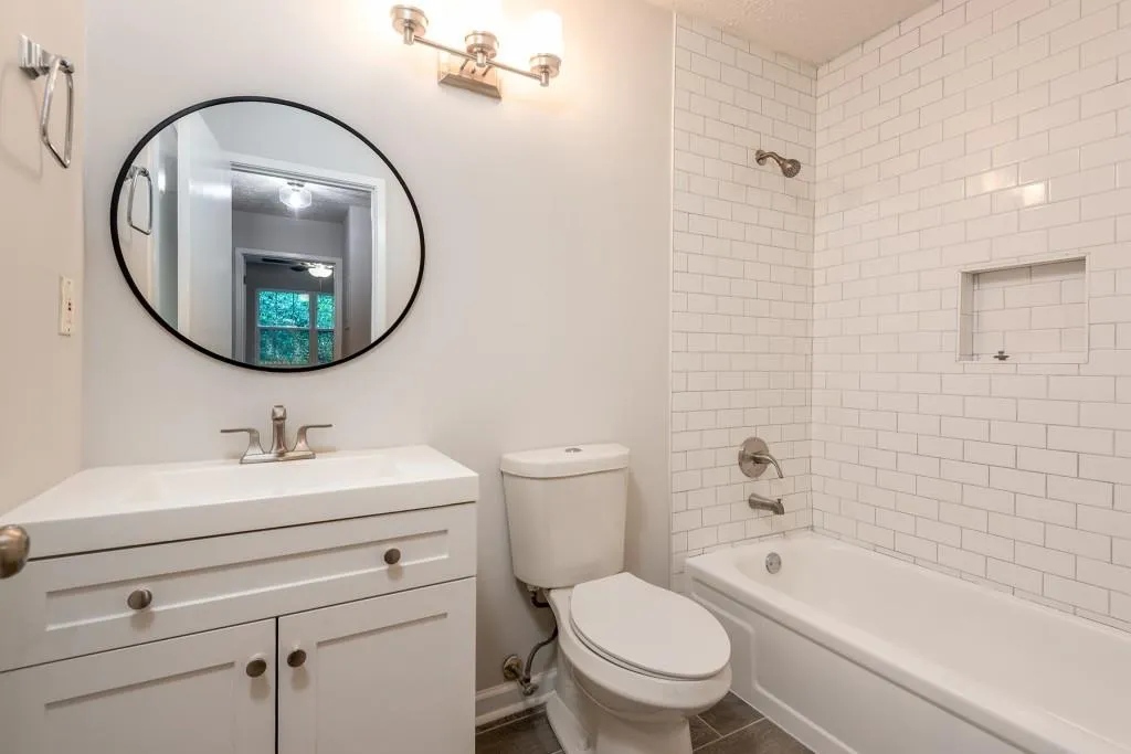 6800 Glenridge Drive Unit 6820a, Sandy Springs, Georgia 30328, 2 Bedrooms Bedrooms, ,2 BathroomsBathrooms,Residential,Sold,6800 Glenridge Drive Unit 6820a,6735926