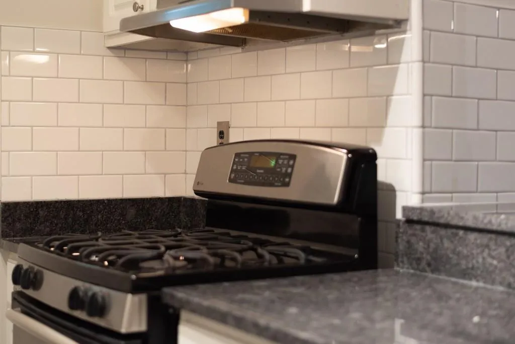 6800 Glenridge Drive Unit 6820a, Sandy Springs, Georgia 30328, 2 Bedrooms Bedrooms, ,2 BathroomsBathrooms,Residential,Sold,6800 Glenridge Drive Unit 6820a,6735926