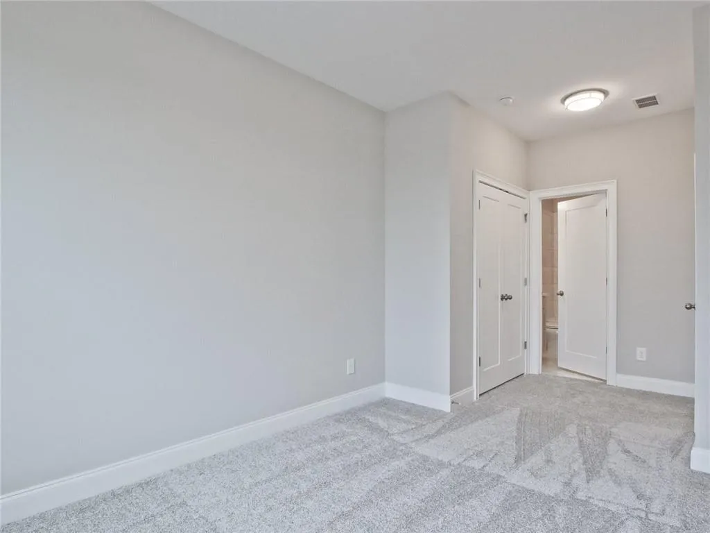 6674 Sterling Drive Unit 667, Sandy Springs, Georgia 30328, 3 Bedrooms Bedrooms, ,3 BathroomsBathrooms,Residential,Sold,6674 Sterling Drive Unit 667,6900019