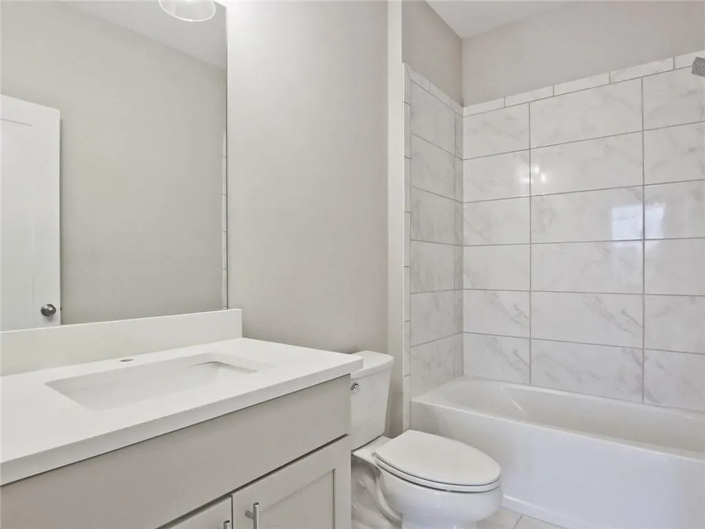 6674 Sterling Drive Unit 667, Sandy Springs, Georgia 30328, 3 Bedrooms Bedrooms, ,3 BathroomsBathrooms,Residential,Sold,6674 Sterling Drive Unit 667,6900019