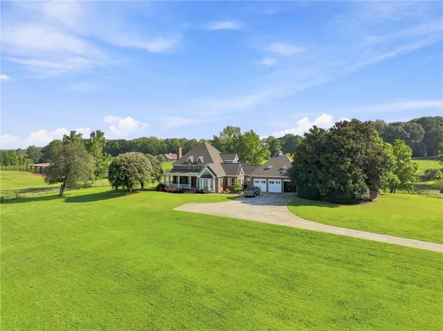 329 Willow Lakes Lane, Jefferson, Georgia 30549