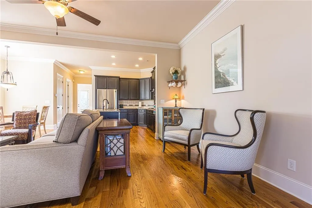 157 Alderwood Hill Unit 157, Sandy Springs, Georgia 30328, 3 Bedrooms Bedrooms, ,3 BathroomsBathrooms,Residential,Sold,157 Alderwood Hill Unit 157,7165926