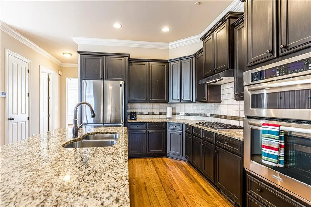 157 Alderwood Hill Unit 157, Sandy Springs, Georgia 30328, 3 Bedrooms Bedrooms, ,3 BathroomsBathrooms,Residential,Sold,157 Alderwood Hill Unit 157,7165926