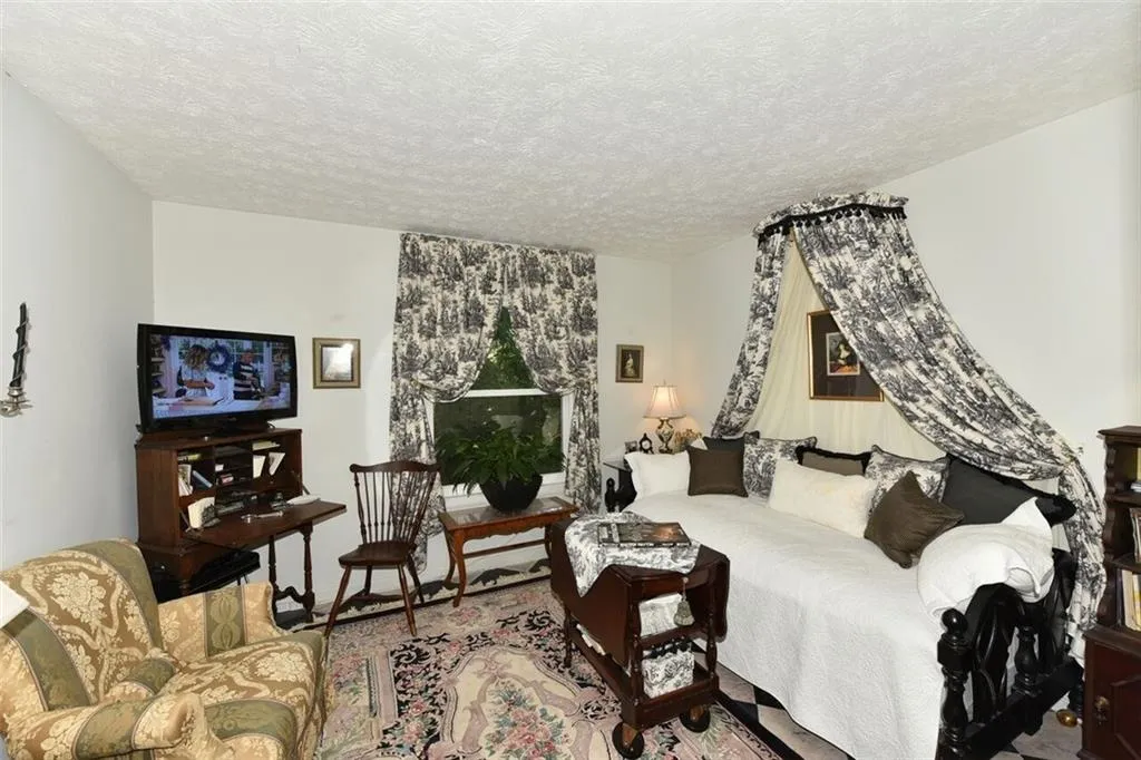 725 Dalrymple Road Unit 6d, Sandy Springs, Georgia 30328, 3 Bedrooms Bedrooms, ,2 BathroomsBathrooms,Residential,Sold,725 Dalrymple Road Unit 6d,6030869