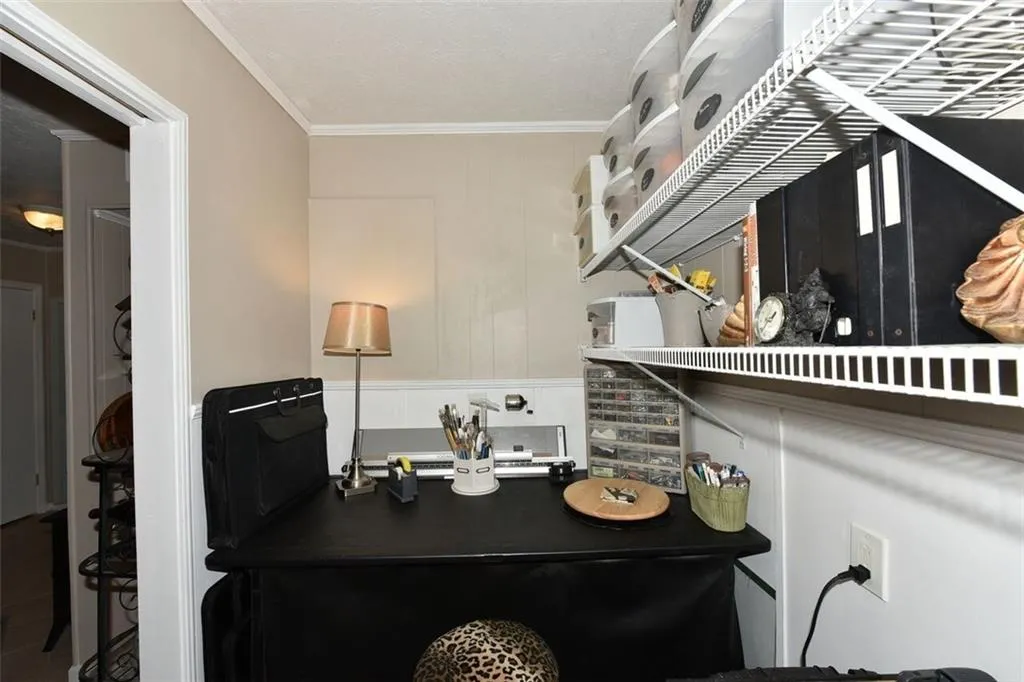725 Dalrymple Road Unit 6d, Sandy Springs, Georgia 30328, 3 Bedrooms Bedrooms, ,2 BathroomsBathrooms,Residential,Sold,725 Dalrymple Road Unit 6d,6030869