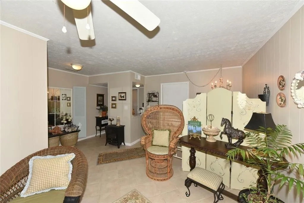 725 Dalrymple Road Unit 6d, Sandy Springs, Georgia 30328, 3 Bedrooms Bedrooms, ,2 BathroomsBathrooms,Residential,Sold,725 Dalrymple Road Unit 6d,6030869