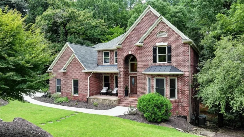 2436 Fontainebleau Drive, Atlanta, Georgia 30360