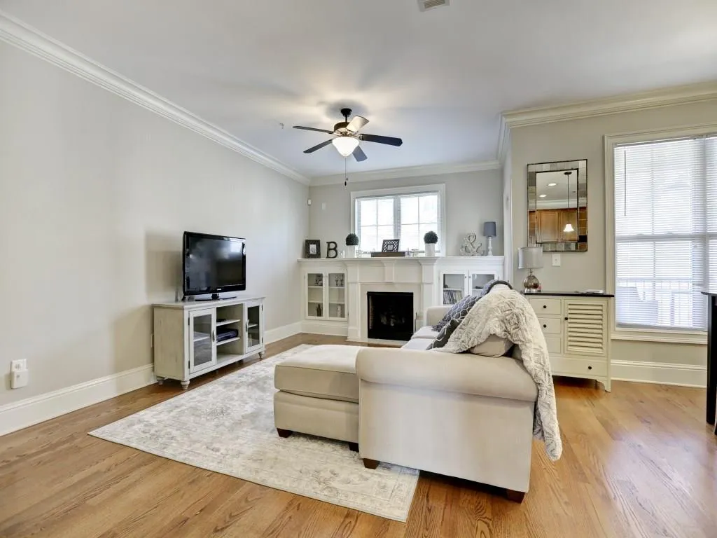 6407 Paulson Place, Atlanta, Georgia 30328, 3 Bedrooms Bedrooms, ,2 BathroomsBathrooms,Residential,Sold,6407 Paulson Place,5701250