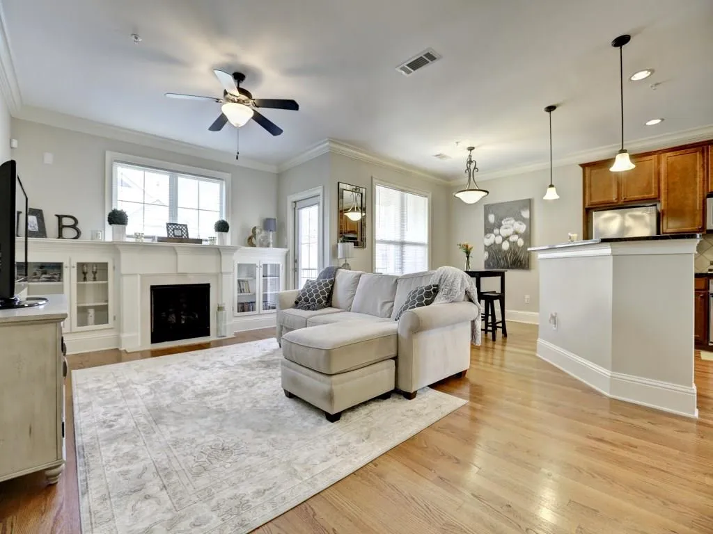 6407 Paulson Place, Atlanta, Georgia 30328, 3 Bedrooms Bedrooms, ,2 BathroomsBathrooms,Residential,Sold,6407 Paulson Place,5701250