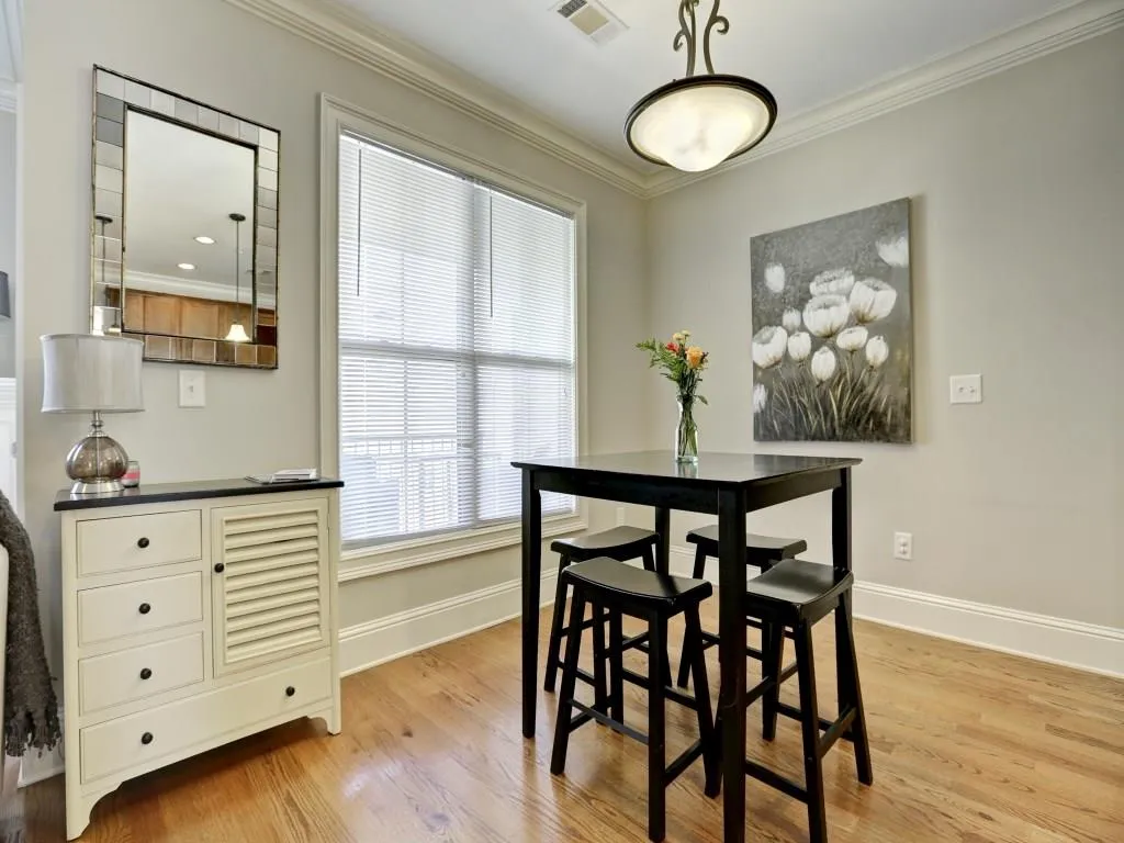 6407 Paulson Place, Atlanta, Georgia 30328, 3 Bedrooms Bedrooms, ,2 BathroomsBathrooms,Residential,Sold,6407 Paulson Place,5701250