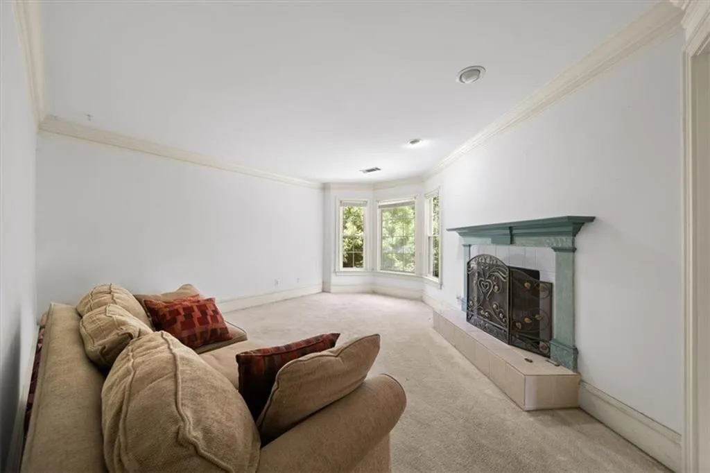 2820 Harwick Drive, Atlanta, Georgia 30350, 5 Bedrooms Bedrooms, ,5 BathroomsBathrooms,Residential,For Sale,2820 Harwick Drive,7617921