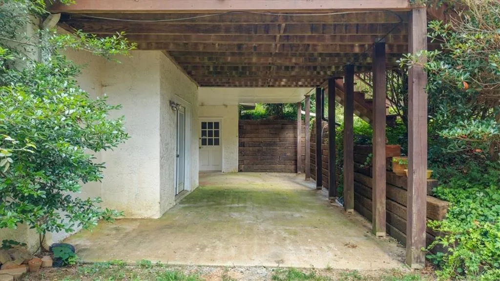 2820 Harwick Drive, Atlanta, Georgia 30350, 5 Bedrooms Bedrooms, ,5 BathroomsBathrooms,Residential,For Sale,2820 Harwick Drive,7617921