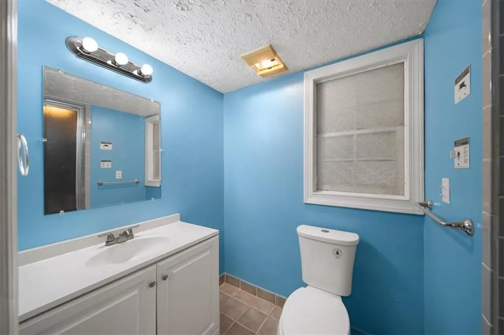 2820 Harwick Drive, Atlanta, Georgia 30350, 5 Bedrooms Bedrooms, ,5 BathroomsBathrooms,Residential,For Sale,2820 Harwick Drive,7617921