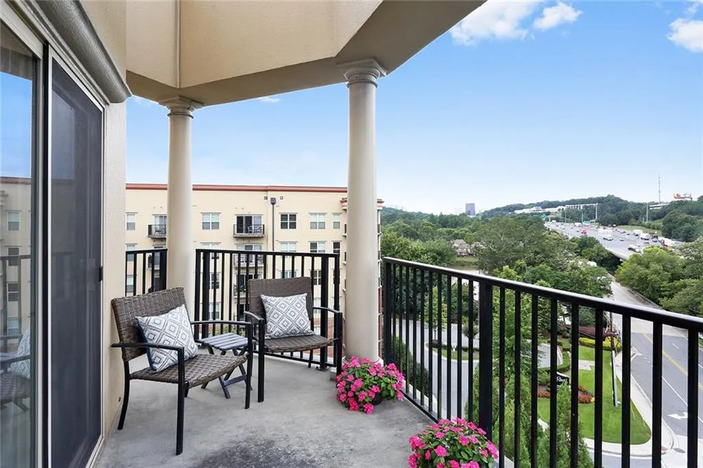 200 River Vista Drive Unit 702, Atlanta, Georgia 30339, 2 Bedrooms Bedrooms, ,2 BathroomsBathrooms,Residential,Sold,200 River Vista Drive Unit 702,5867807