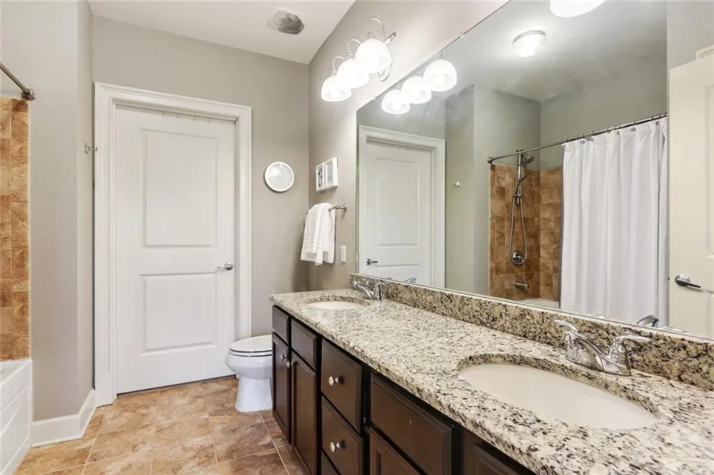 200 River Vista Drive Unit 702, Atlanta, Georgia 30339, 2 Bedrooms Bedrooms, ,2 BathroomsBathrooms,Residential,Sold,200 River Vista Drive Unit 702,5867807