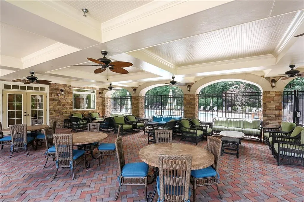 200 River Vista Drive Unit 702, Atlanta, Georgia 30339, 2 Bedrooms Bedrooms, ,2 BathroomsBathrooms,Residential,Sold,200 River Vista Drive Unit 702,5867807