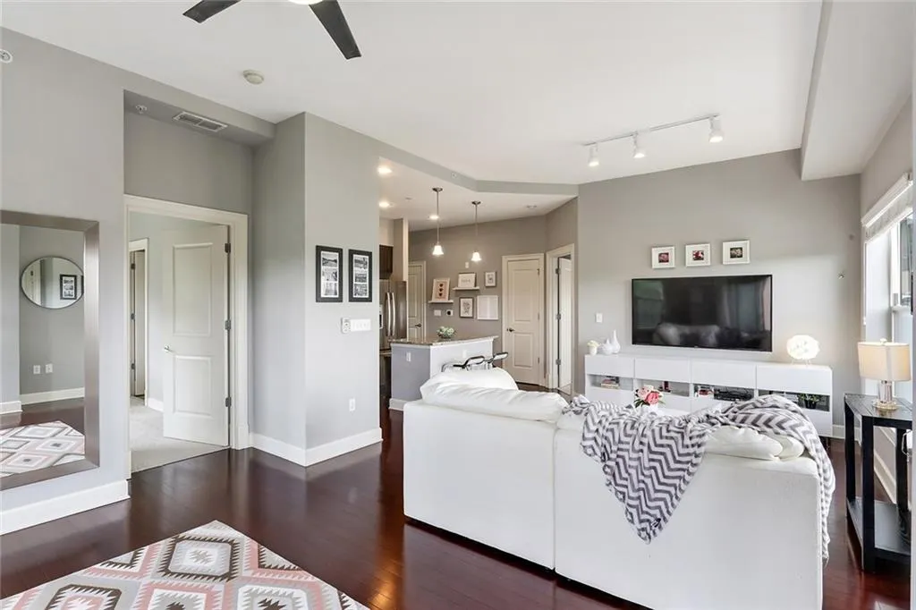 200 River Vista Drive Unit 702, Atlanta, Georgia 30339, 2 Bedrooms Bedrooms, ,2 BathroomsBathrooms,Residential,Sold,200 River Vista Drive Unit 702,5867807