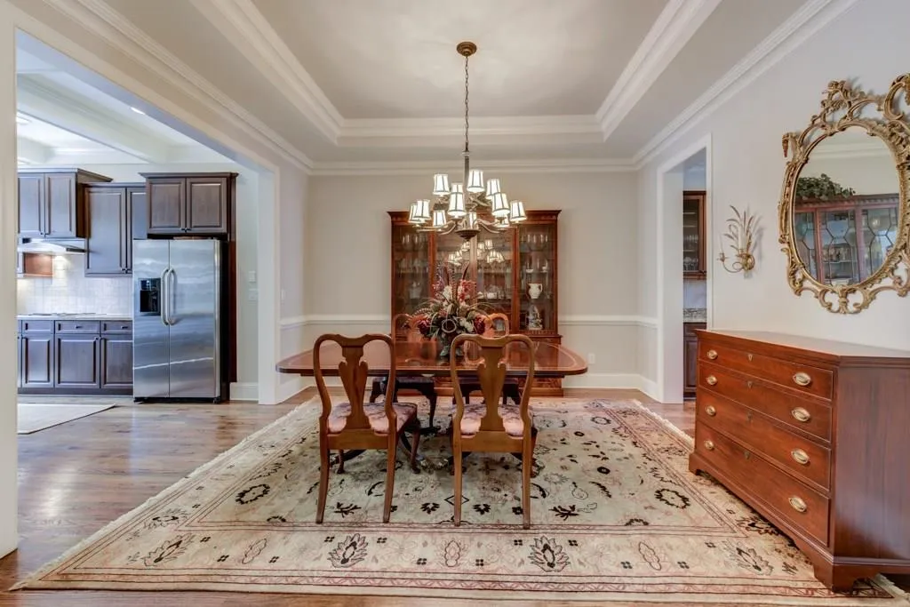 548 Sarabrook Place, Atlanta, Georgia 30342, 3 Bedrooms Bedrooms, ,3 BathroomsBathrooms,Residential,Sold,548 Sarabrook Place,6068098