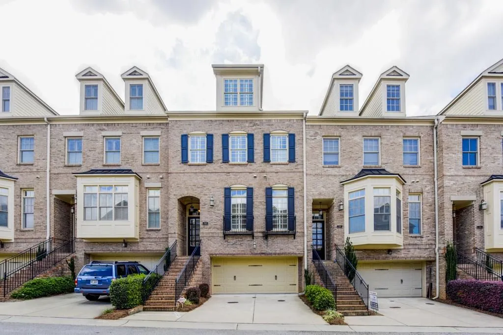 548 Sarabrook Place, Atlanta, Georgia 30342, 3 Bedrooms Bedrooms, ,3 BathroomsBathrooms,Residential,Sold,548 Sarabrook Place,6068098