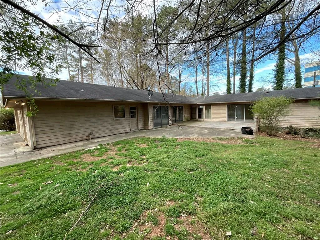 1500 Sunnybrook Farm Road, Sandy Springs, Georgia 30350, 4 Bedrooms Bedrooms, ,2 BathroomsBathrooms,Residential,Sold,1500 Sunnybrook Farm Road,7022024