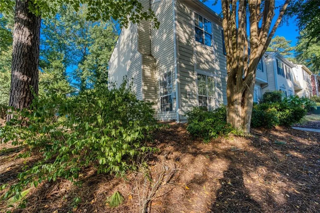 View of side of home