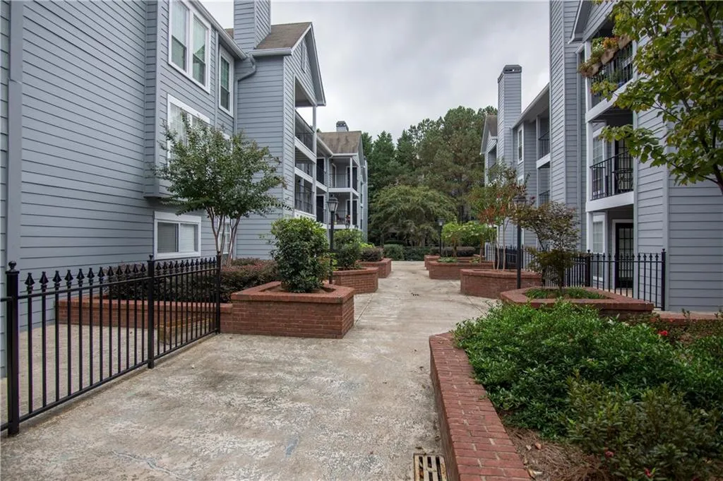 224 Granville Court Unit 224, Sandy Springs, Georgia 30328, 1 Bedroom Bedrooms, ,1 BathroomBathrooms,Residential,Sold,224 Granville Court Unit 224,6085284