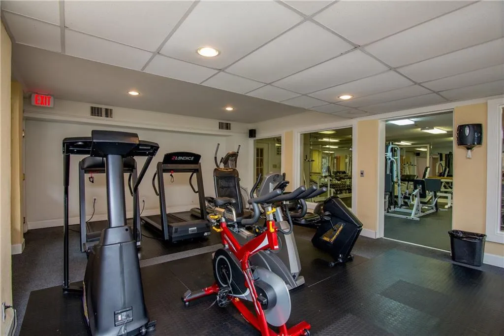 224 Granville Court Unit 224, Sandy Springs, Georgia 30328, 1 Bedroom Bedrooms, ,1 BathroomBathrooms,Residential,Sold,224 Granville Court Unit 224,6085284