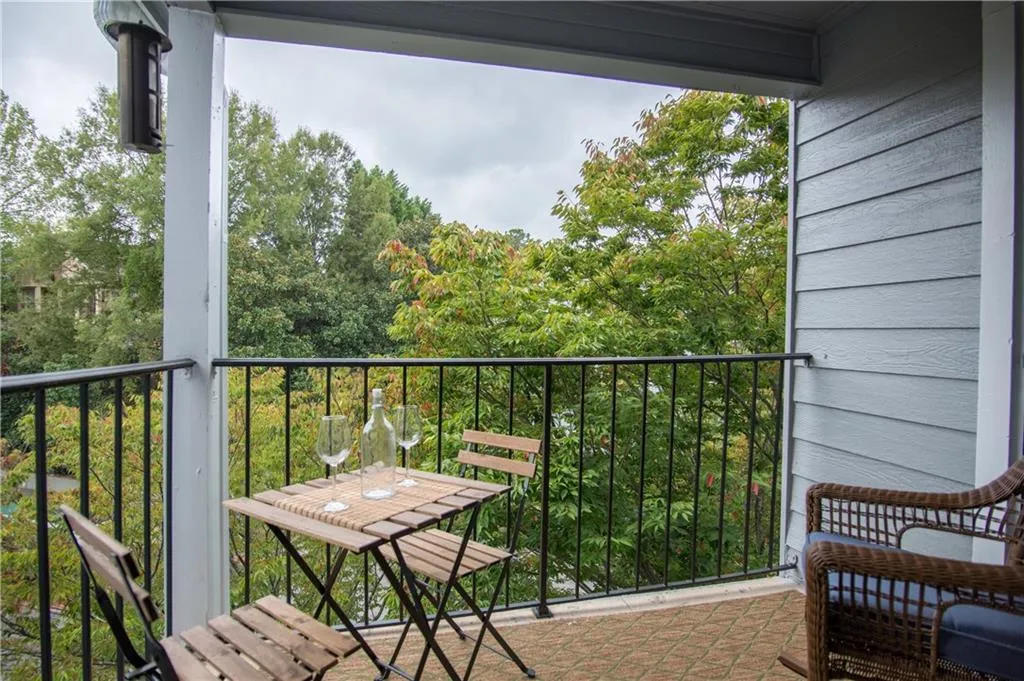 224 Granville Court Unit 224, Sandy Springs, Georgia 30328, 1 Bedroom Bedrooms, ,1 BathroomBathrooms,Residential,Sold,224 Granville Court Unit 224,6085284