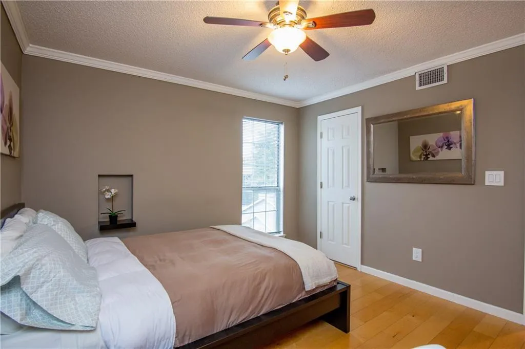 224 Granville Court Unit 224, Sandy Springs, Georgia 30328, 1 Bedroom Bedrooms, ,1 BathroomBathrooms,Residential,Sold,224 Granville Court Unit 224,6085284