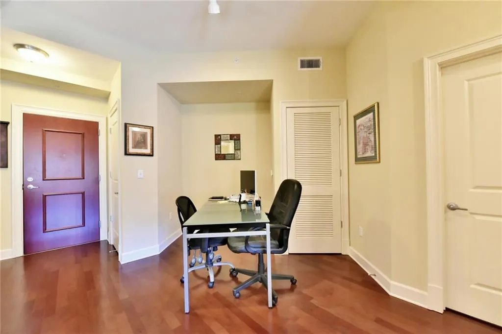 200 River Vista Drive Unit 736, Atlanta, Georgia 30339, 2 Bedrooms Bedrooms, ,2 BathroomsBathrooms,Residential,Sold,200 River Vista Drive Unit 736,5972471