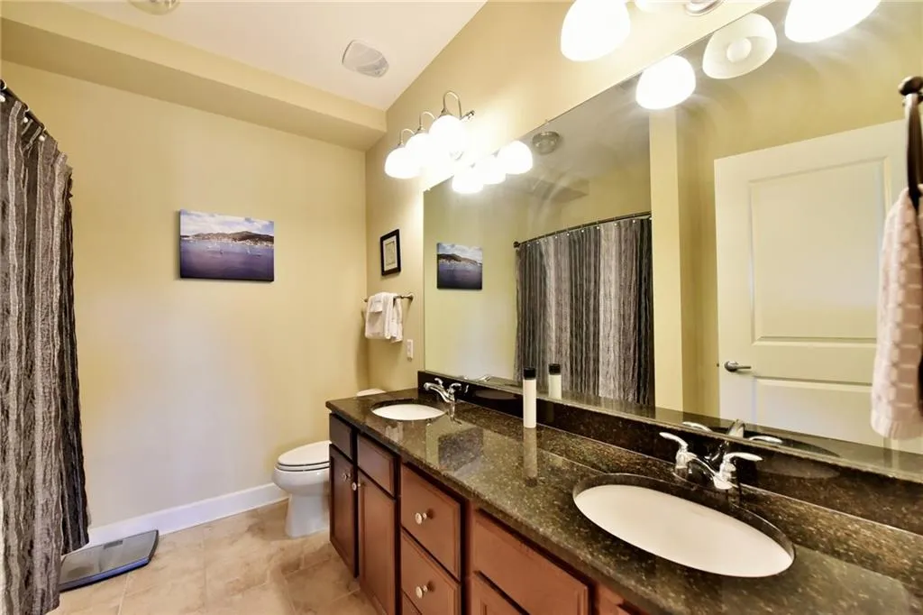 200 River Vista Drive Unit 736, Atlanta, Georgia 30339, 2 Bedrooms Bedrooms, ,2 BathroomsBathrooms,Residential,Sold,200 River Vista Drive Unit 736,5972471