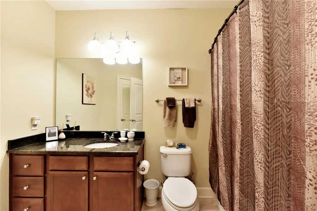 200 River Vista Drive Unit 736, Atlanta, Georgia 30339, 2 Bedrooms Bedrooms, ,2 BathroomsBathrooms,Residential,Sold,200 River Vista Drive Unit 736,5972471