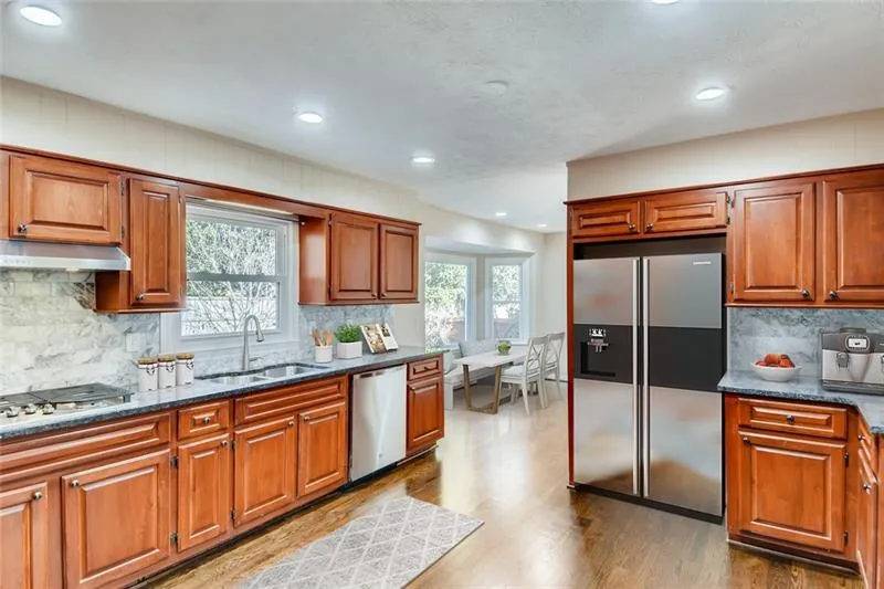 5090 Spalding Drive, Atlanta, Georgia 30350, 5 Bedrooms Bedrooms, ,2 BathroomsBathrooms,Residential,Sold,5090 Spalding Drive,6647419