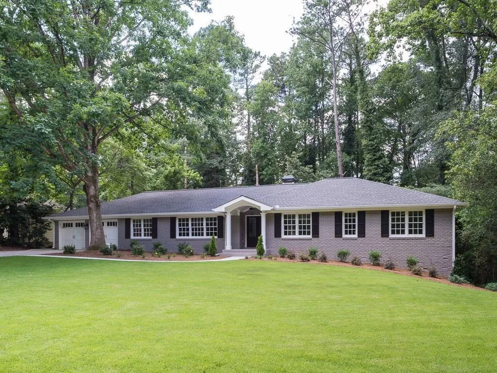 2870 Ridge Valley Road, Atlanta, Georgia 30327, 4 Bedrooms Bedrooms, ,3 BathroomsBathrooms,Residential,Sold,2870 Ridge Valley Road,5836949