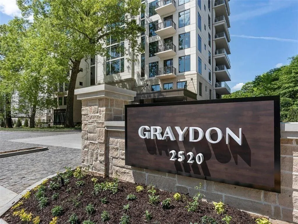 2520 Peachtree Road Unit 602, Atlanta, Georgia 30305, 2 Bedrooms Bedrooms, 0 ,3 BathroomsBathrooms,Residential,For Sale,2520 Peachtree Road Unit 602,7807853