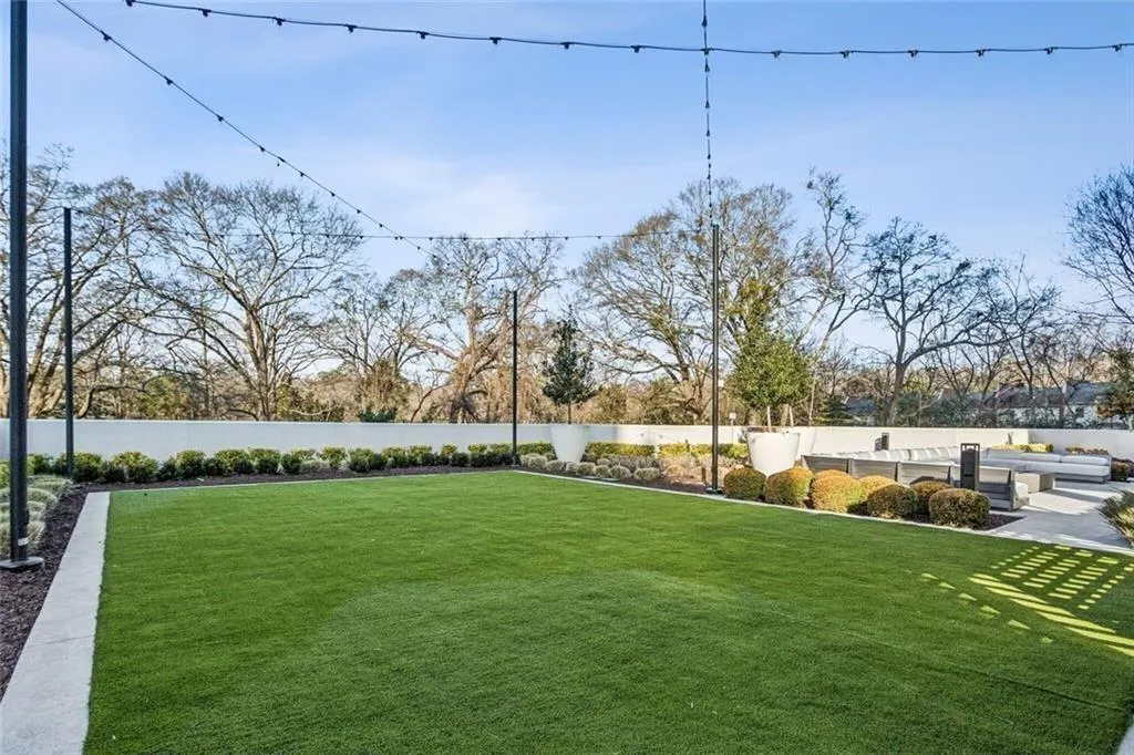 2520 Peachtree Road Unit 602, Atlanta, Georgia 30305, 2 Bedrooms Bedrooms, 0 ,3 BathroomsBathrooms,Residential,For Sale,2520 Peachtree Road Unit 602,7807853