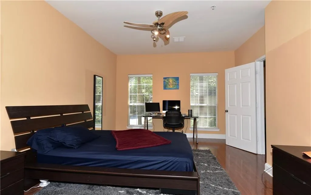 5641 Roswell Road Unit 118, Atlanta, Georgia 30342, 2 Bedrooms Bedrooms, ,2 BathroomsBathrooms,Residential,Sold,5641 Roswell Road Unit 118,5706575