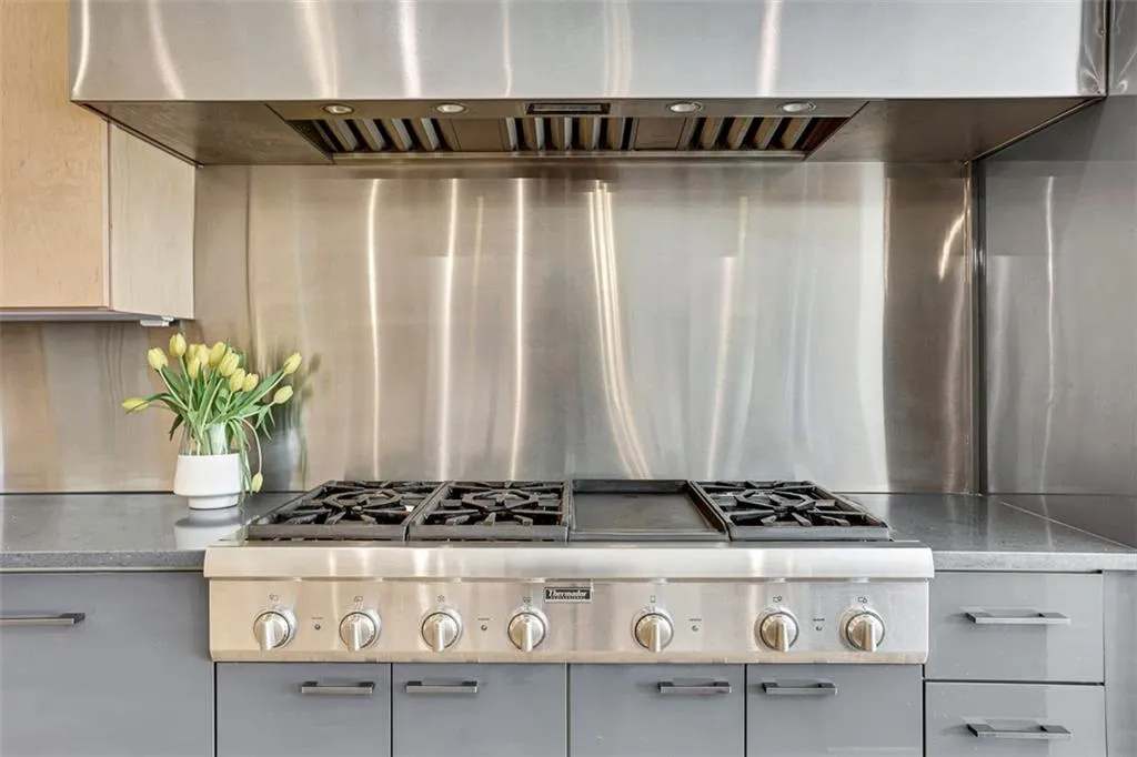 703 Bass Way, Atlanta, Georgia 30328, 7 Bedrooms Bedrooms, ,6 BathroomsBathrooms,Residential,Sold,703 Bass Way,7118765