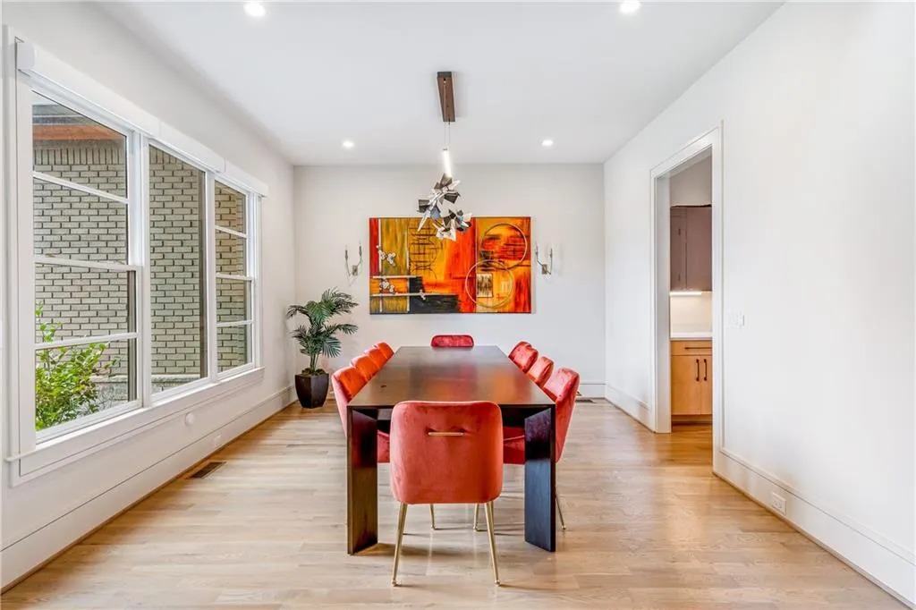 703 Bass Way, Atlanta, Georgia 30328, 7 Bedrooms Bedrooms, ,6 BathroomsBathrooms,Residential,Sold,703 Bass Way,7118765