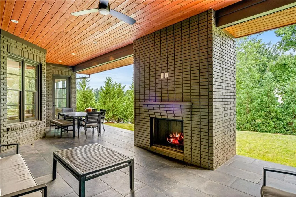 703 Bass Way, Atlanta, Georgia 30328, 7 Bedrooms Bedrooms, ,6 BathroomsBathrooms,Residential,Sold,703 Bass Way,7118765